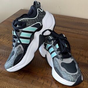 Adidas women’s Black and White Sneakers